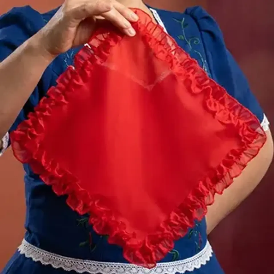 Pañuelo Con Blonda Liso Rojo 2