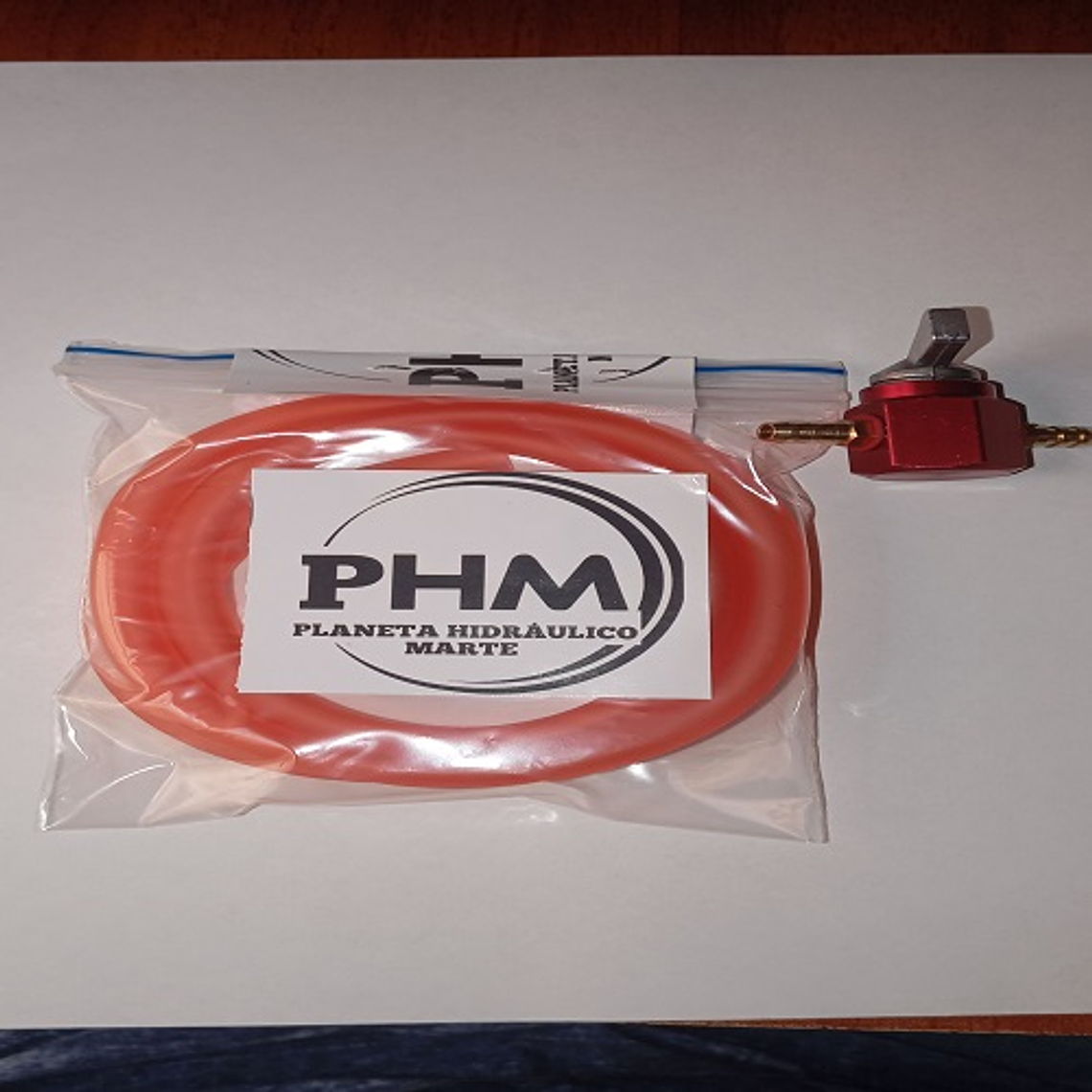 LLAVE DE PASO DE GASOLINA Y MANGUERA DE GASOLINA DE 100CTS 1