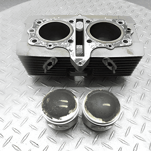 Carcasa De Cilindros De Suzuki Gs 500