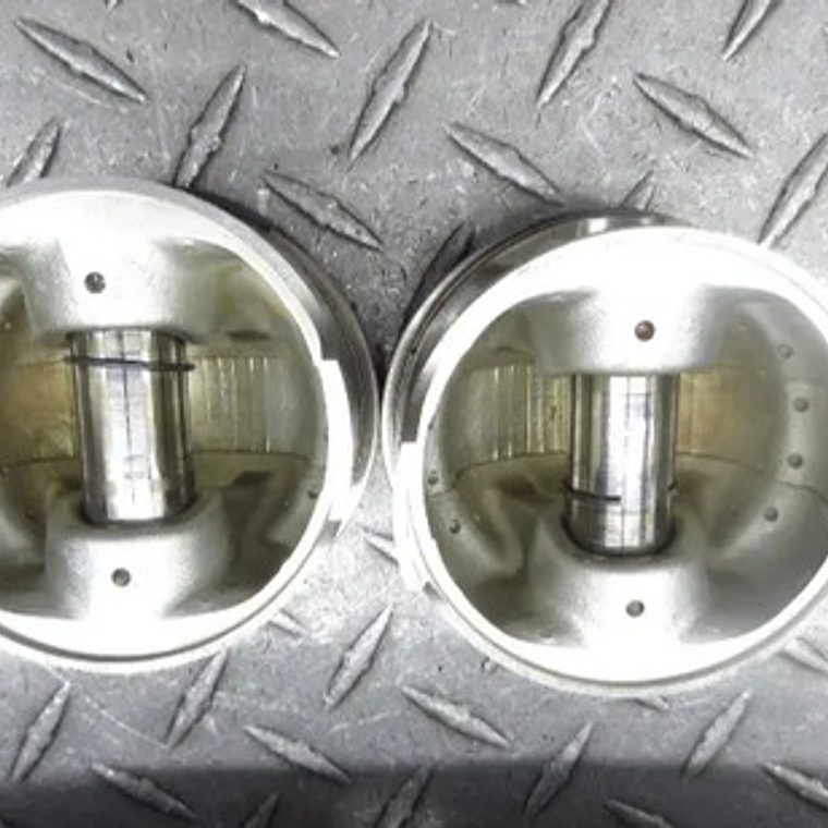 Carcasa De Cilindros De Suzuki Gs 500 2