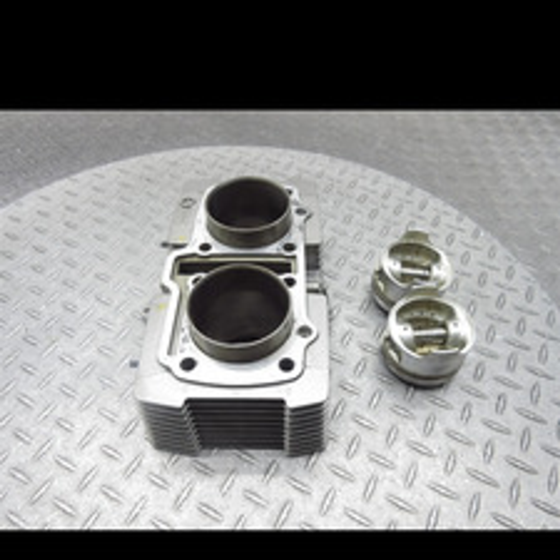 Carcasa De Cilindros De Suzuki Gs 500 6