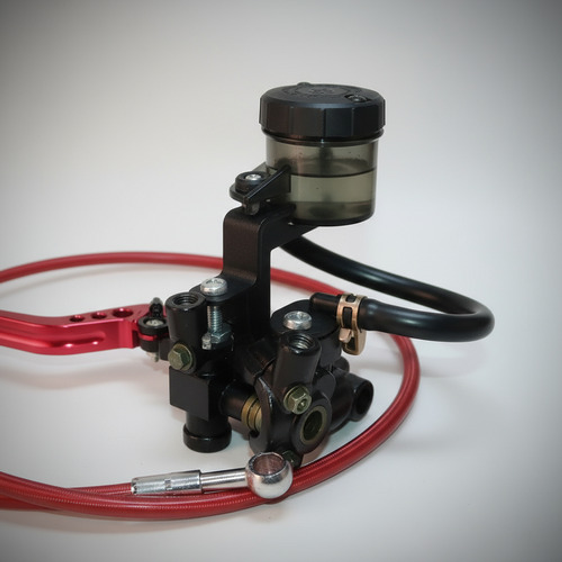 Clutch Y Freno Hidráulico Kit Universal  Rojo 2