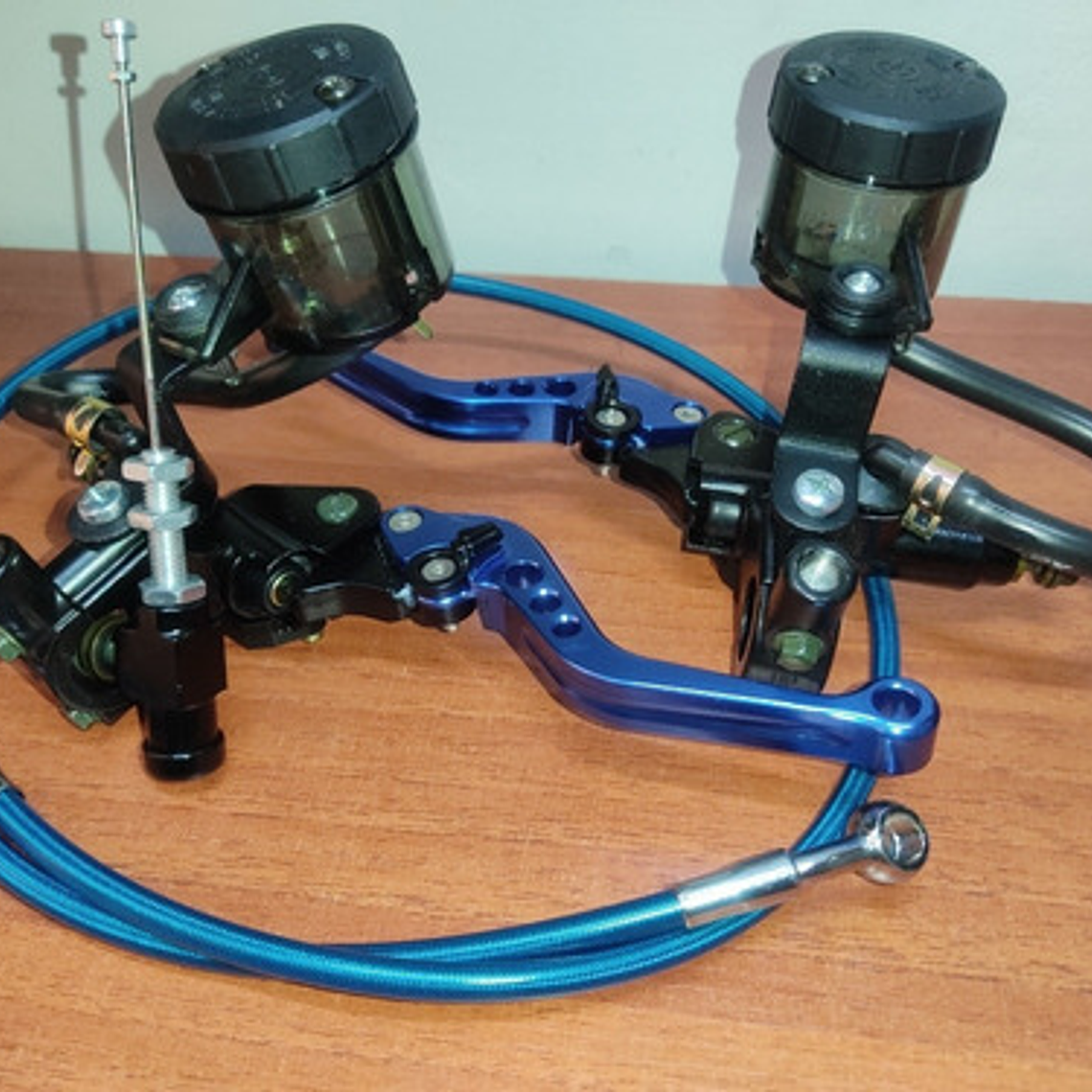 Clutch Y Freno Hidráulico Kit Universal  Azul 3
