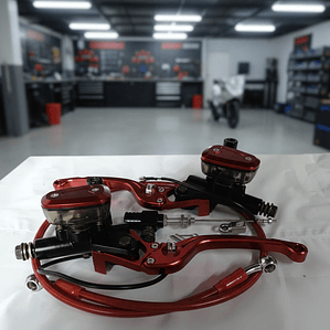Clutch Y Freno Hidráulico Kit Universal Rojo