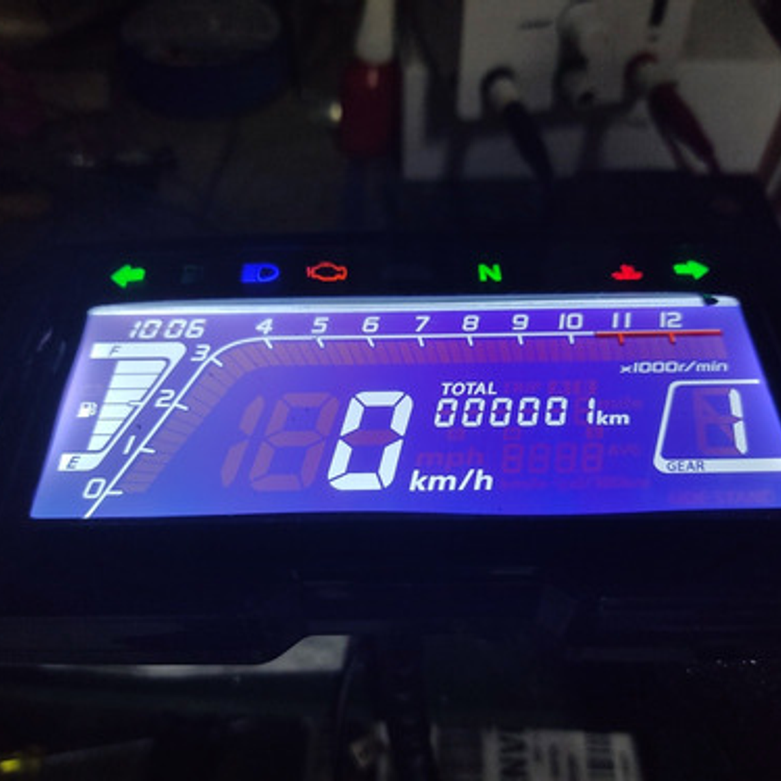 Velocímetro Digital Universal 10