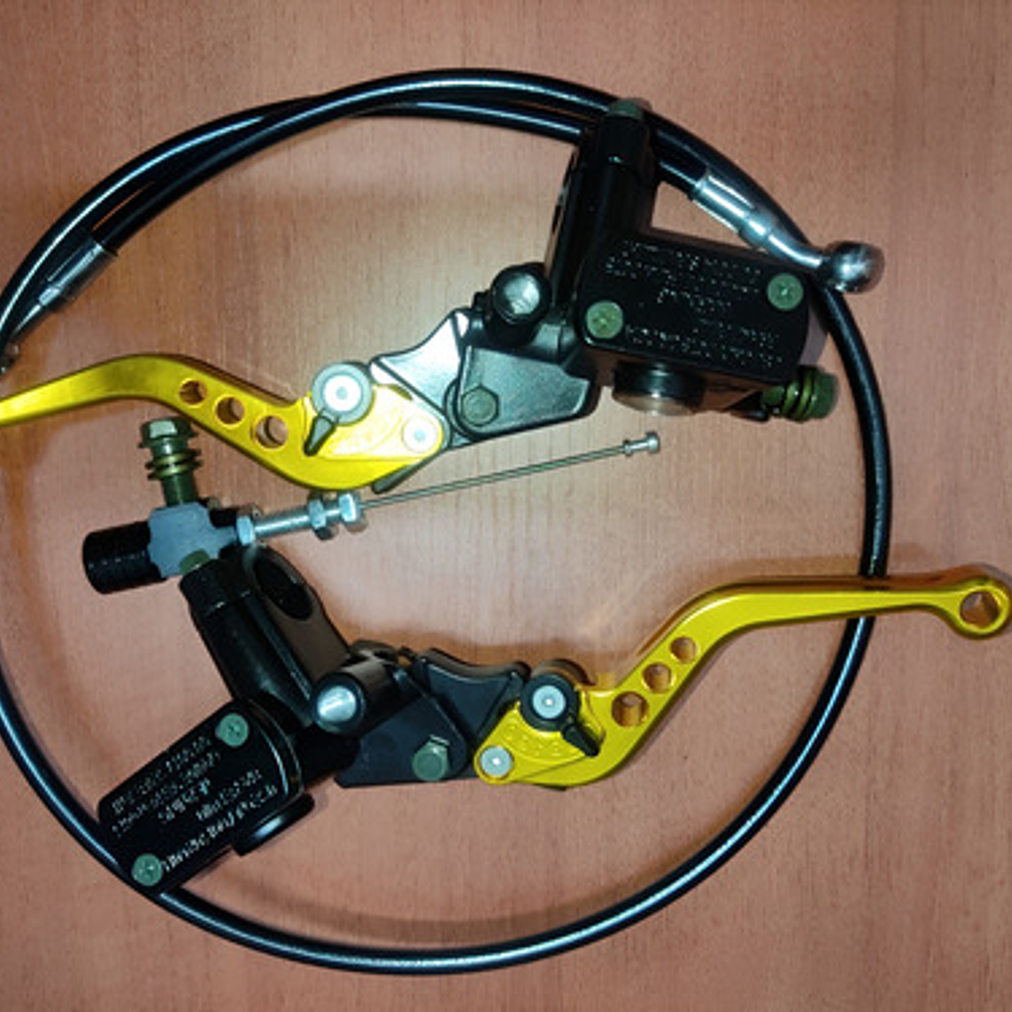 Clutch Hidráulico Universal Stunt Baja Cilindrada Dorado 9