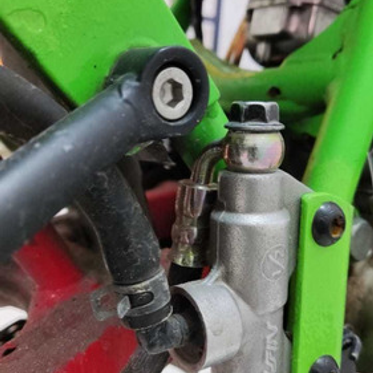 Líneas Blindadas Dt 125 Clutch Freno Delantero Y Trasero 10