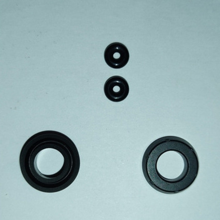 Kit De Reparación Cilindro Maestro Pequeño + Kit De Reparaci 2