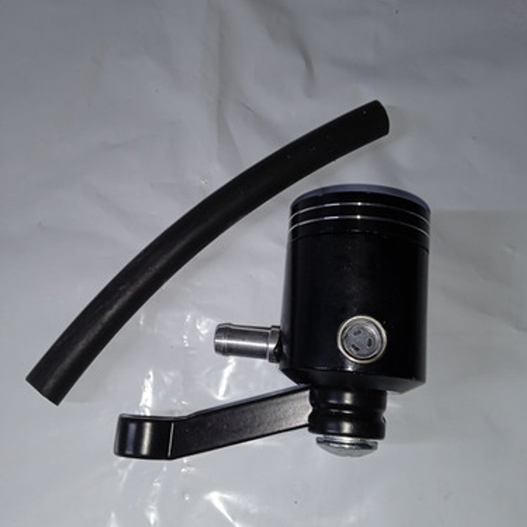 Resipiente De Líquido De Frenos Vasos Altos Bombas De Freno  3