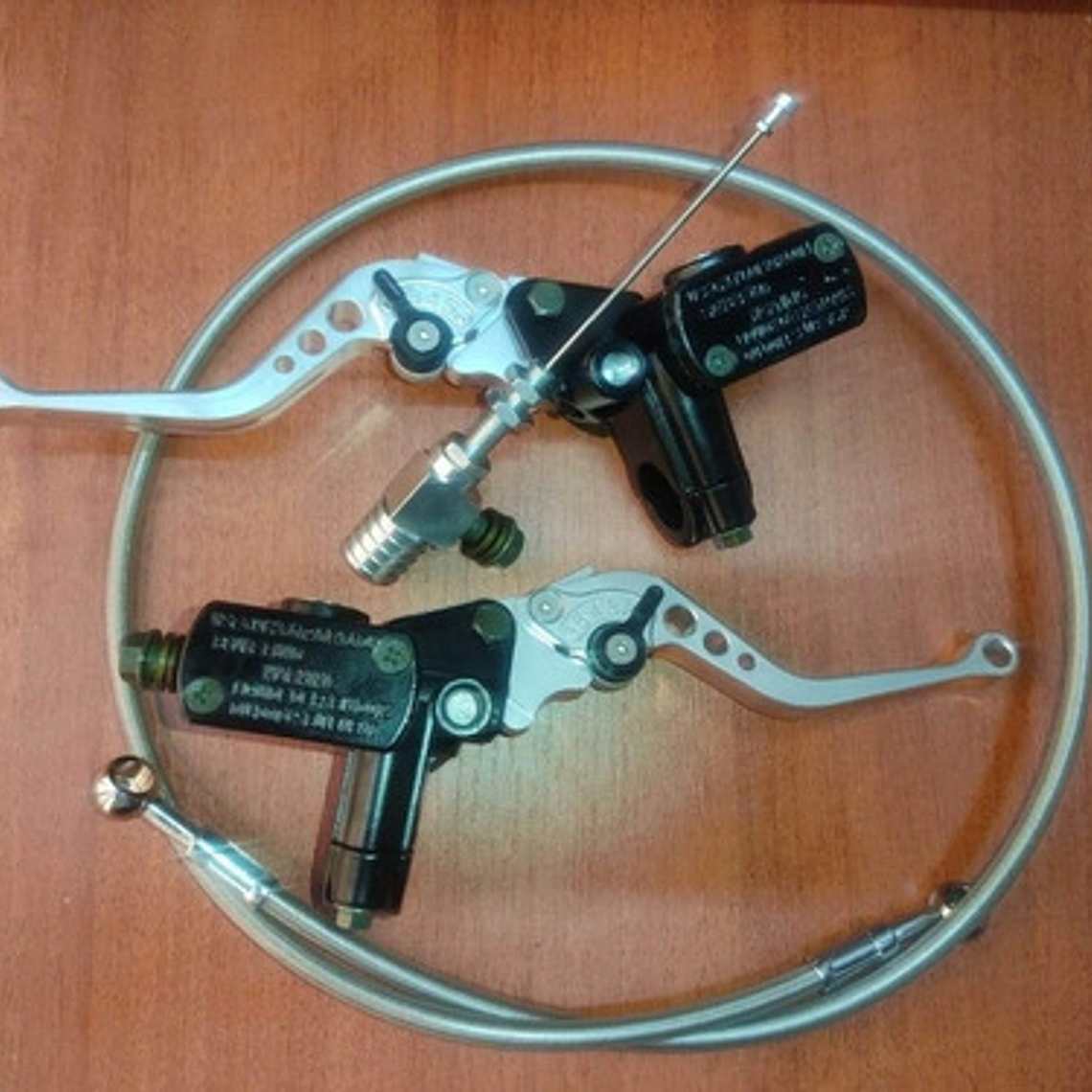 Bombas De Freno Delantero Y Trasero Motocicleta 2