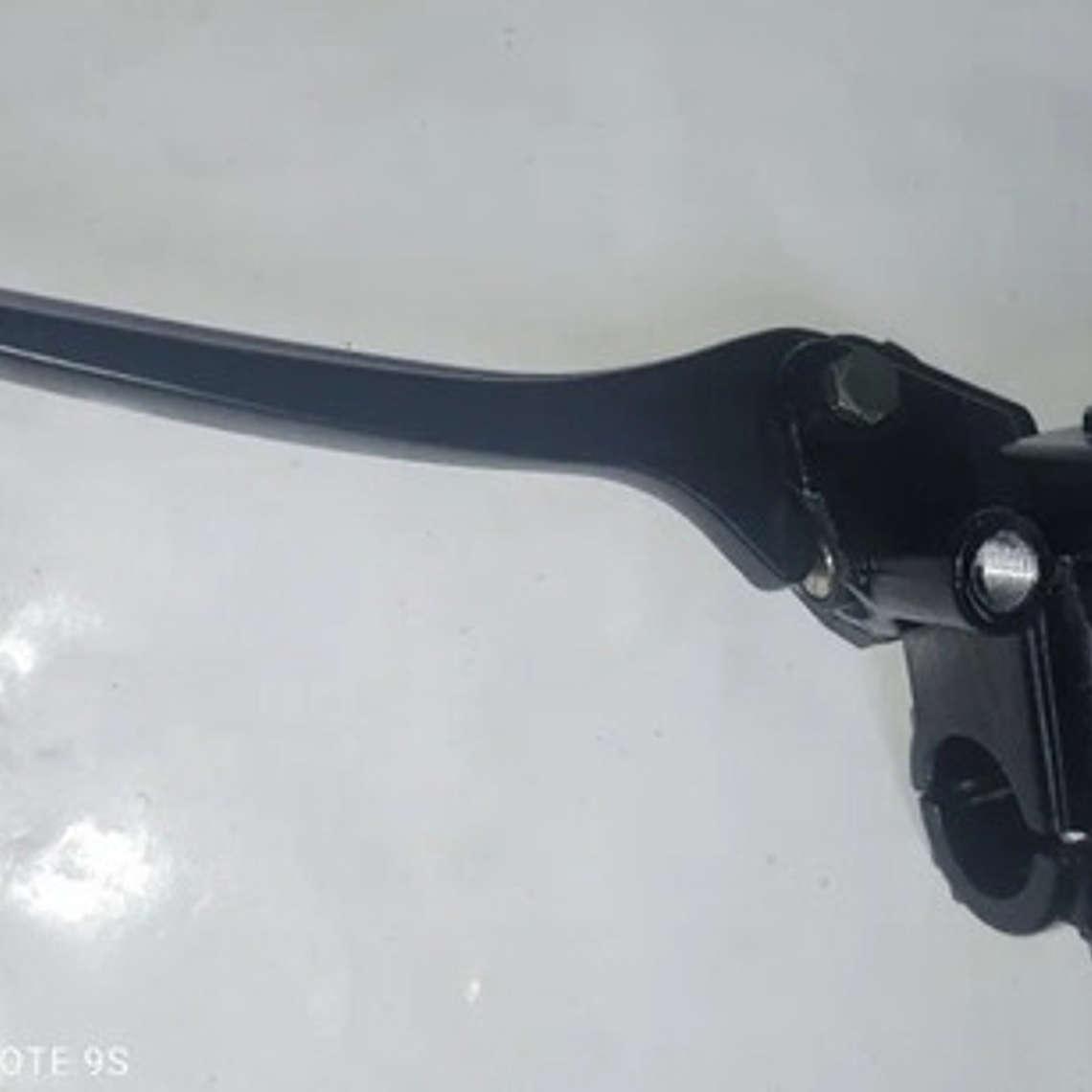 Leva Izquierda Bombas Baja Cilindrada Negra 4