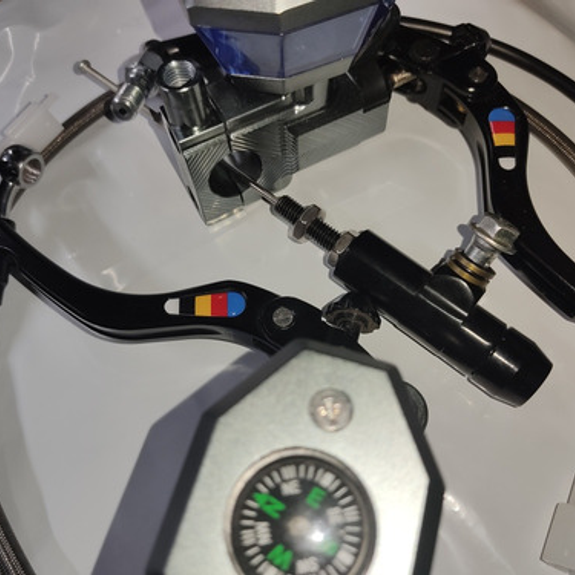 Freno Delantero Y Embrague Hidráulico Deporbike V6 3