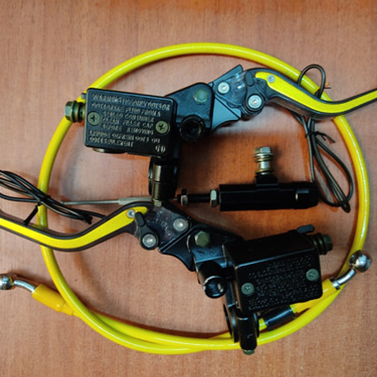 Freno Delantero Y Embrague Hidráulico Levas Con Luz Led  6