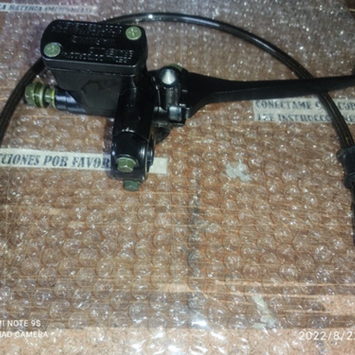 Bomba De Freno Delantero Y Manguera De Freno Delantero 2