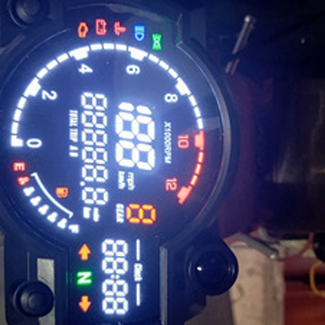 Royal Cristal Líquido Medidor Universal Café Racer 6