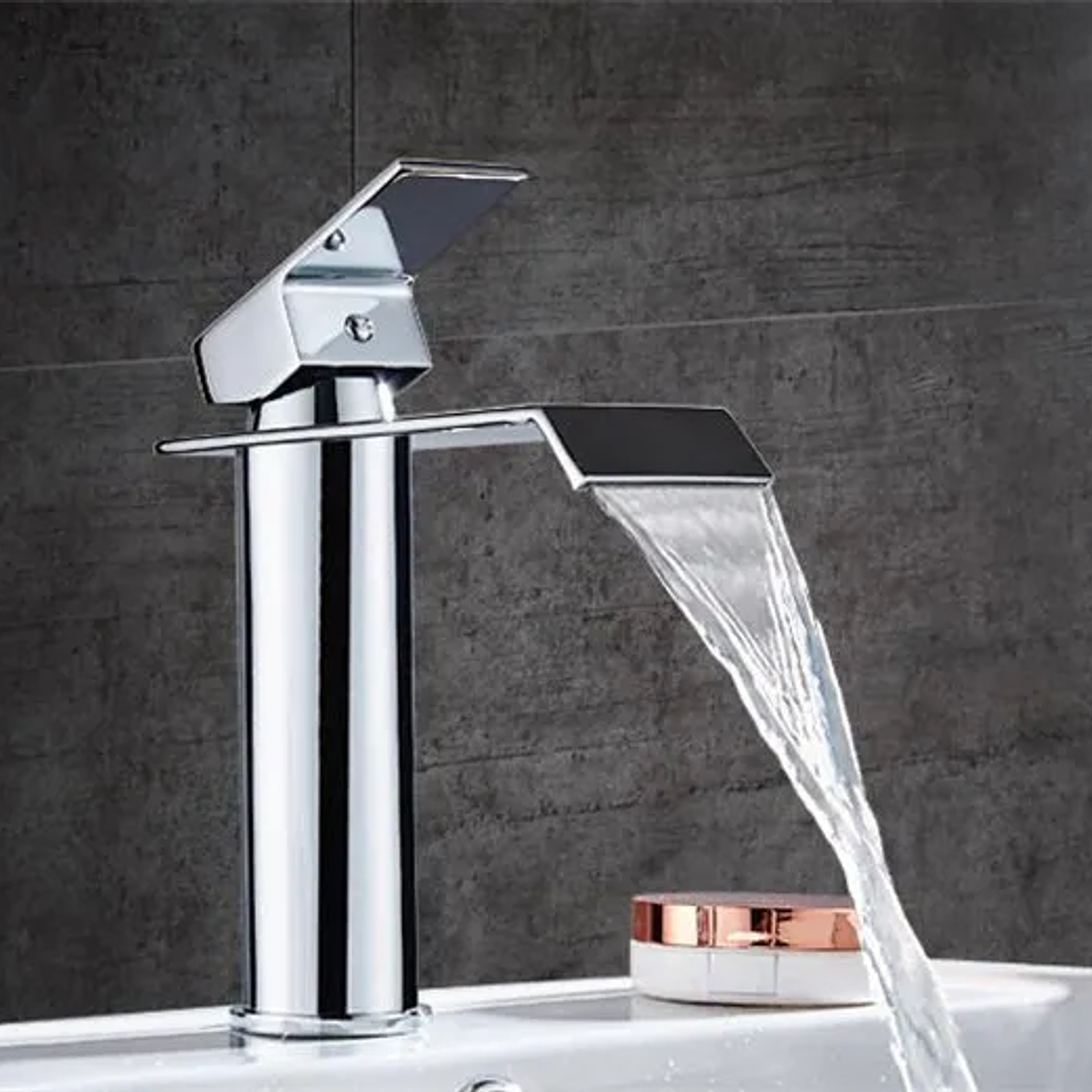 Tuqiu-grifo de baño dorado, grifo de lavabo de cascada, grifo mezclador de lavabo de un solo mango, grifo de baño, grifo de grúa de agua de fregadero de latón 21