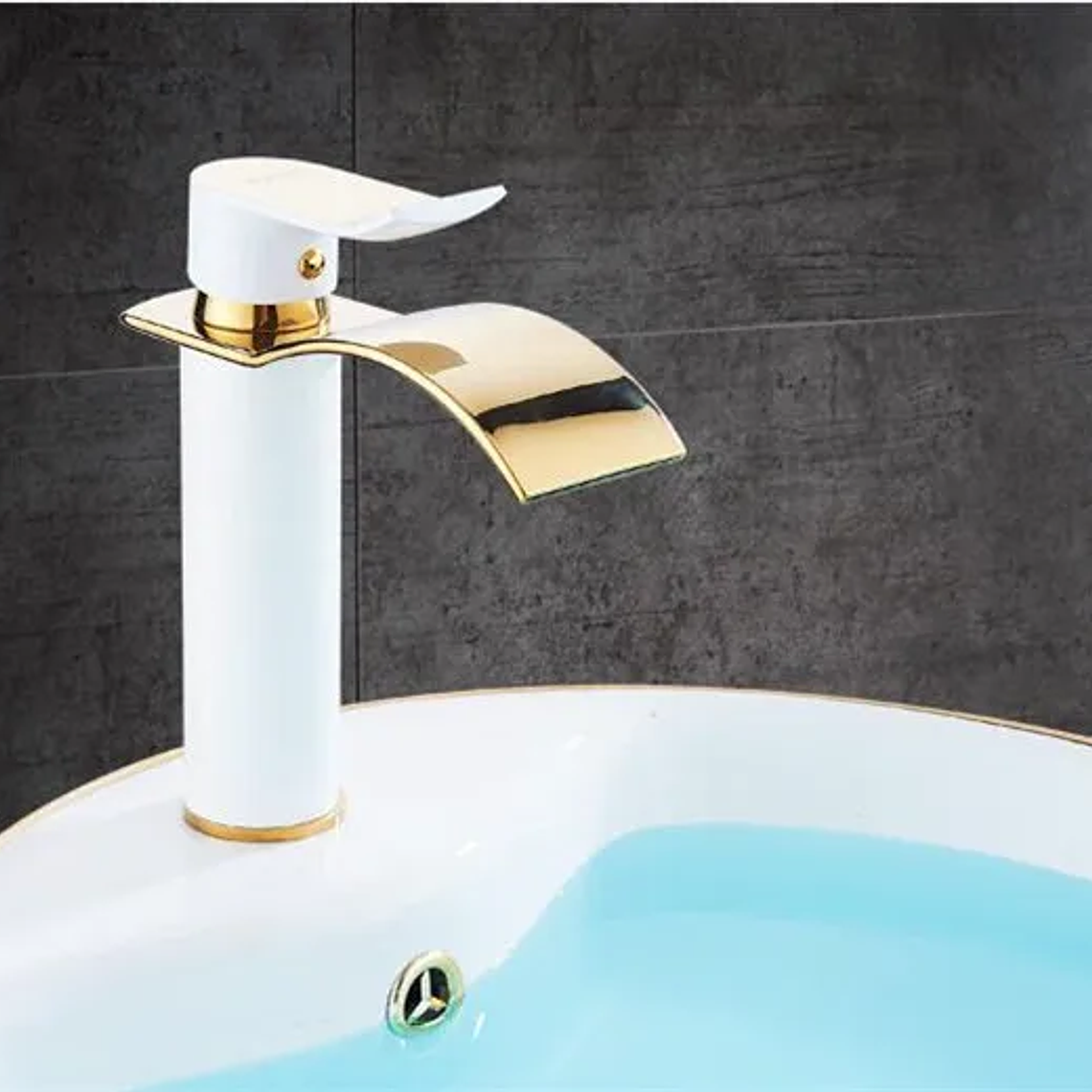 Tuqiu-grifo de baño dorado, grifo de lavabo de cascada, grifo mezclador de lavabo de un solo mango, grifo de baño, grifo de grúa de agua de fregadero de latón 24