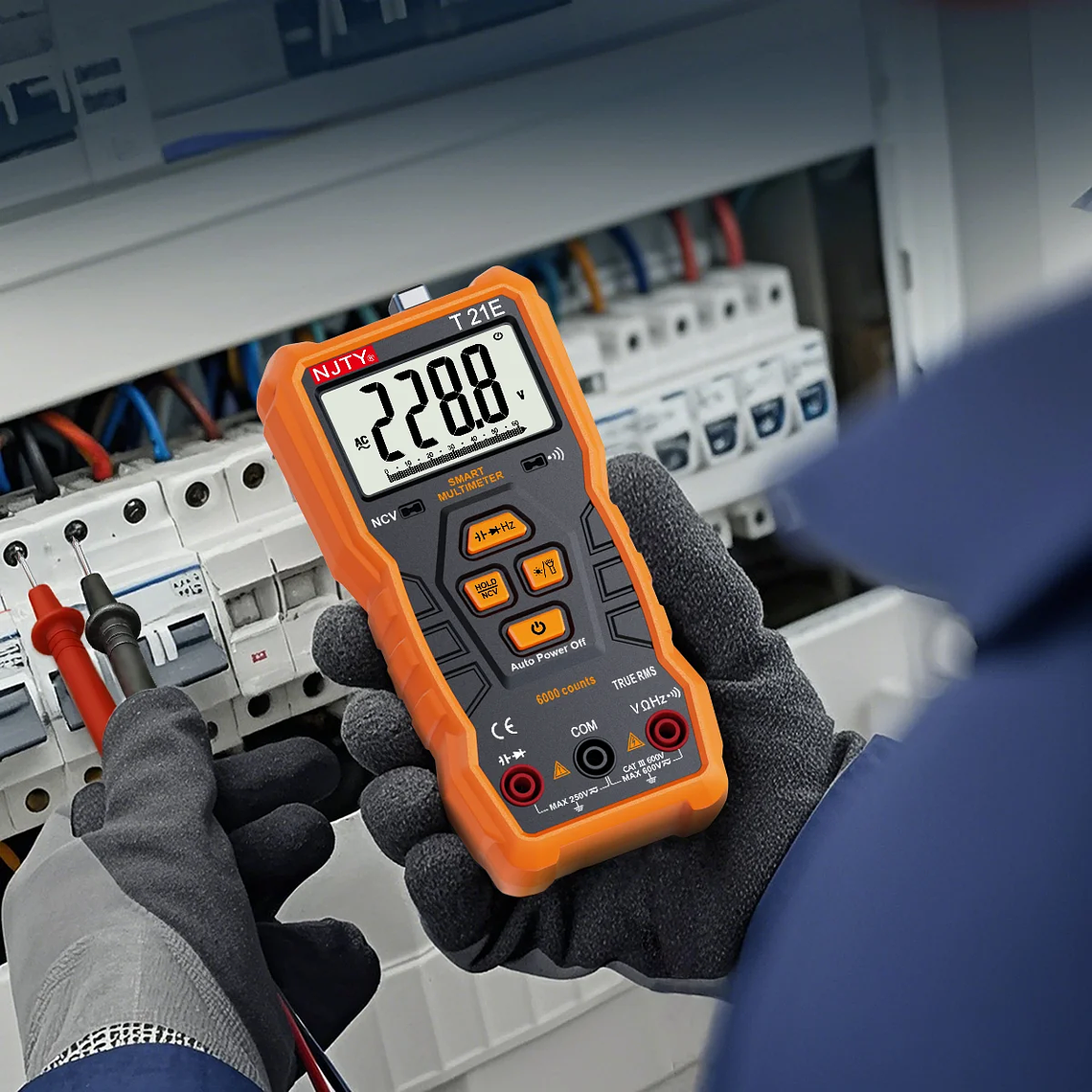 NJTY-multímetro Digital T21, profesional, valores eficaces verdaderos, marco de soporte magnético, voltímetro de ohmios, resistencia, corriente NCV, cable vivo, herramientas de bricolaje 15
