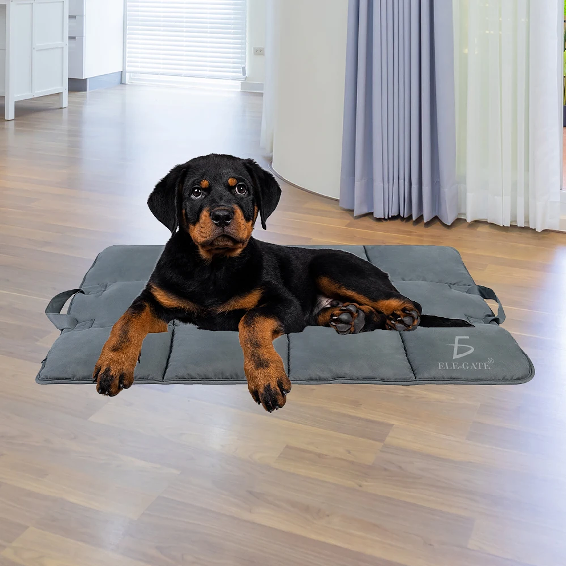 ELEGATE Large Dog Mat MAS.38 Waterproof Padded and Durable with Handle 2