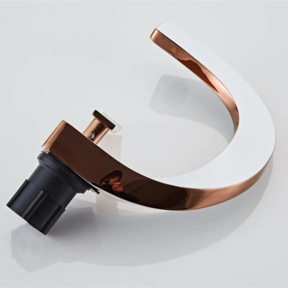 Tuqiu-grifo de latón para lavabo de baño, mezclador de agua caliente y fría, montado en cubierta, negro, oro rosa, blanco 40