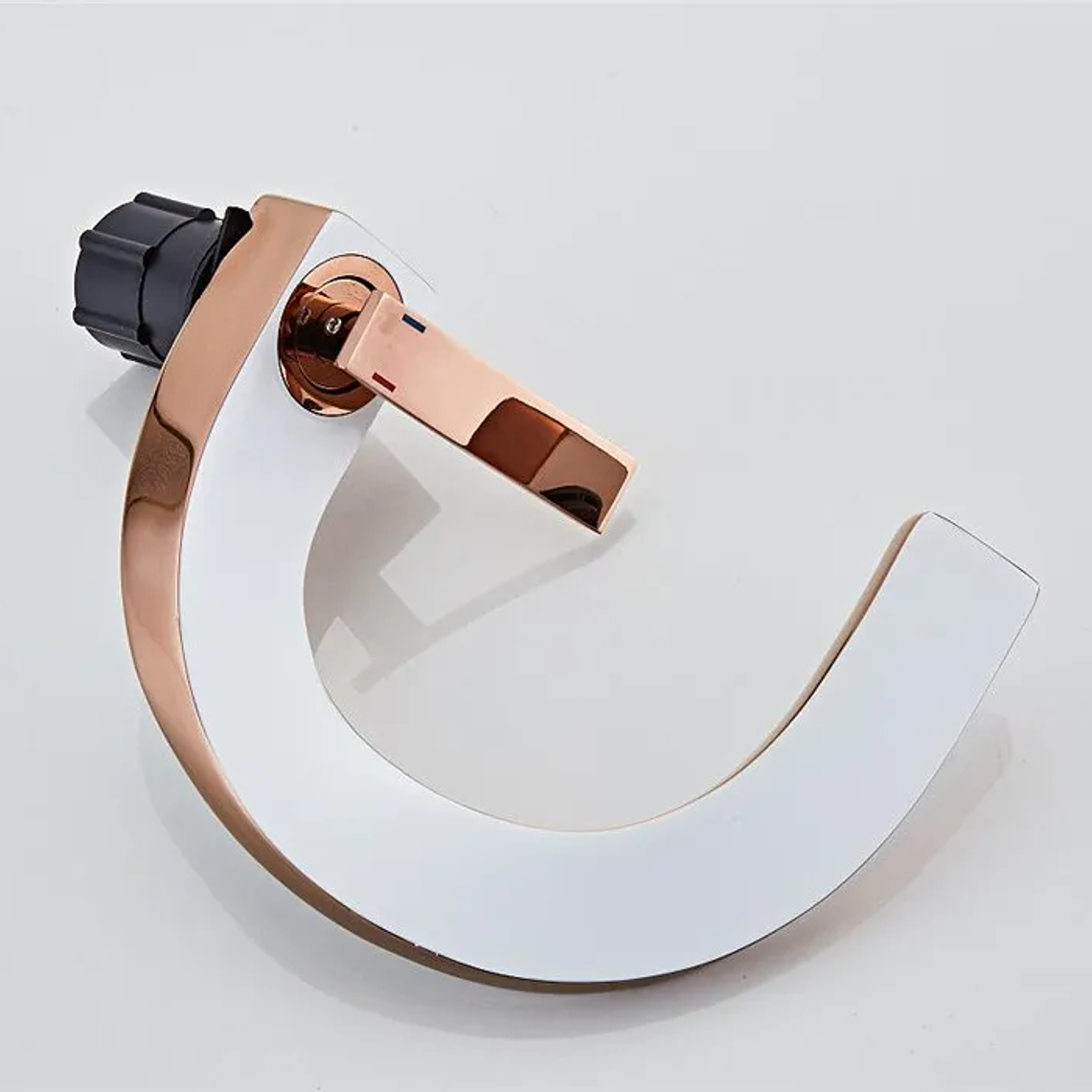 Tuqiu-grifo de latón para lavabo de baño, mezclador de agua caliente y fría, montado en cubierta, negro, oro rosa, blanco 42