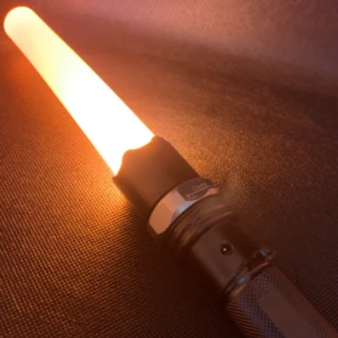 Linterna táctica Led Swat. Recargable profesional 608 con 1 o 2 pilas 3