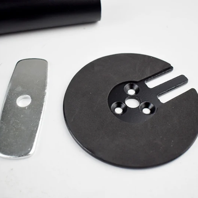 Soporte de abrazadera M051 para ordenador, base de ojal de movimiento completo, rotación de 360 grados, brazo largo para Monitor de 10 a 27 pulgadas, 9,9 kg 15