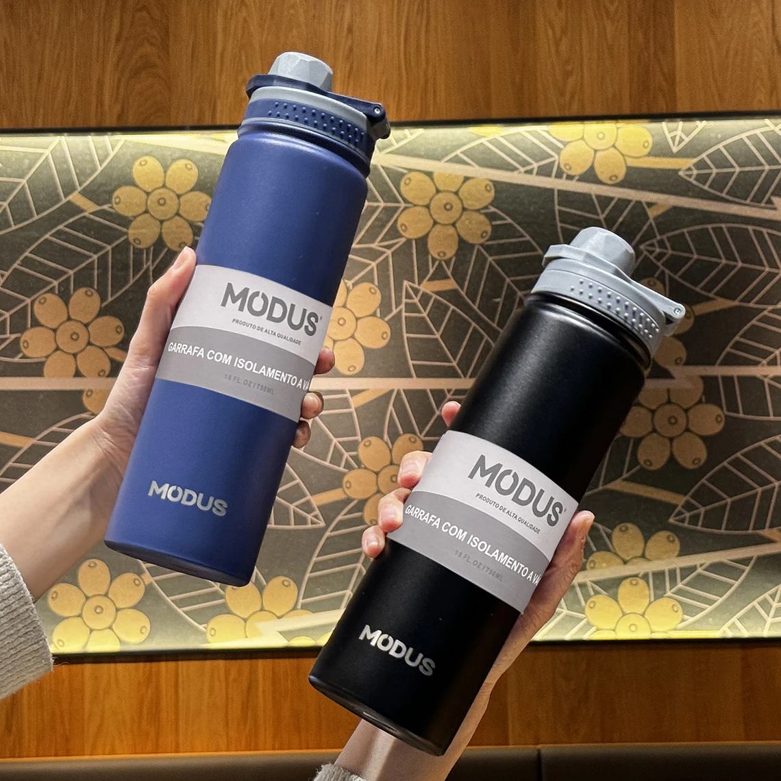 Botella de agua MODUS con tapa abatible, acero inoxidable, taza de agua al vacío de doble pared para deportes al aire libre, 750 ml 15