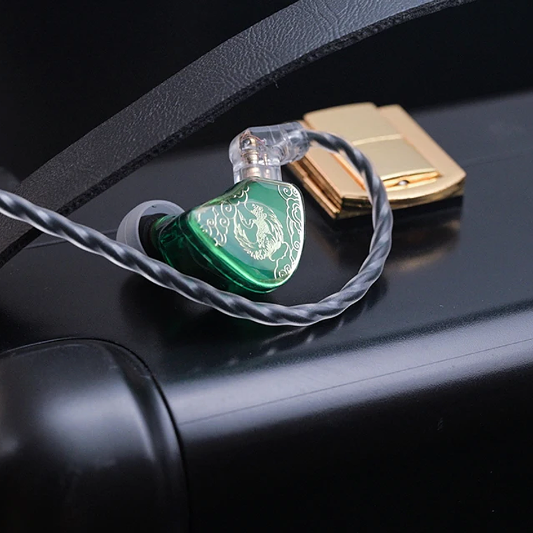 TANGZU WAN ER SG 10mm controlador dinámico de doble cavidad HIFI auriculares intrauditivos Monitor desmontable 0,78mm 2 pines música Audiophile auricular 24