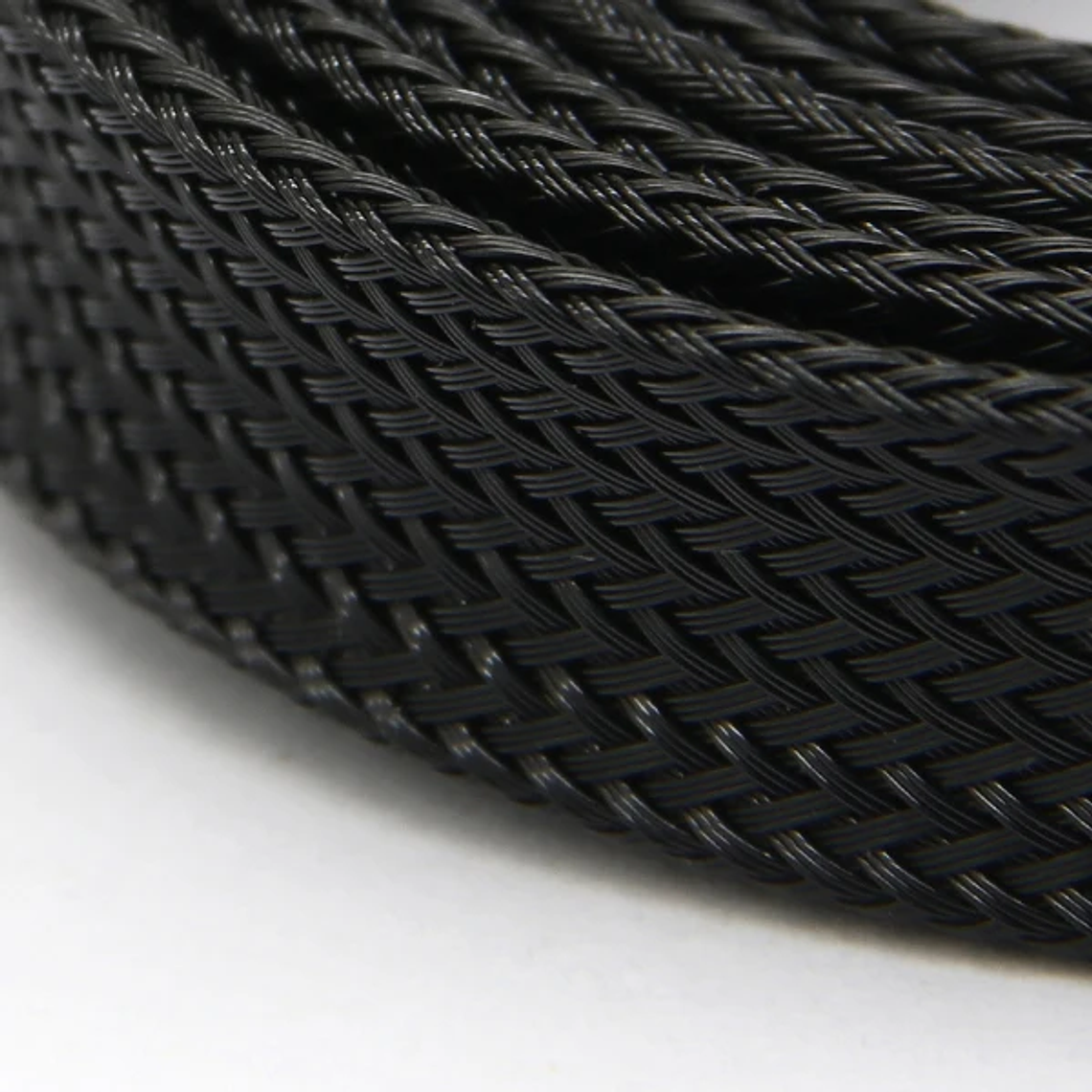 10/50m 2 4 6 8 10 12 14 16 18 20mm PET de alta densidad trenzado funda expandible envoltura de alambre funda protectora de Cable aislada de nailon 10