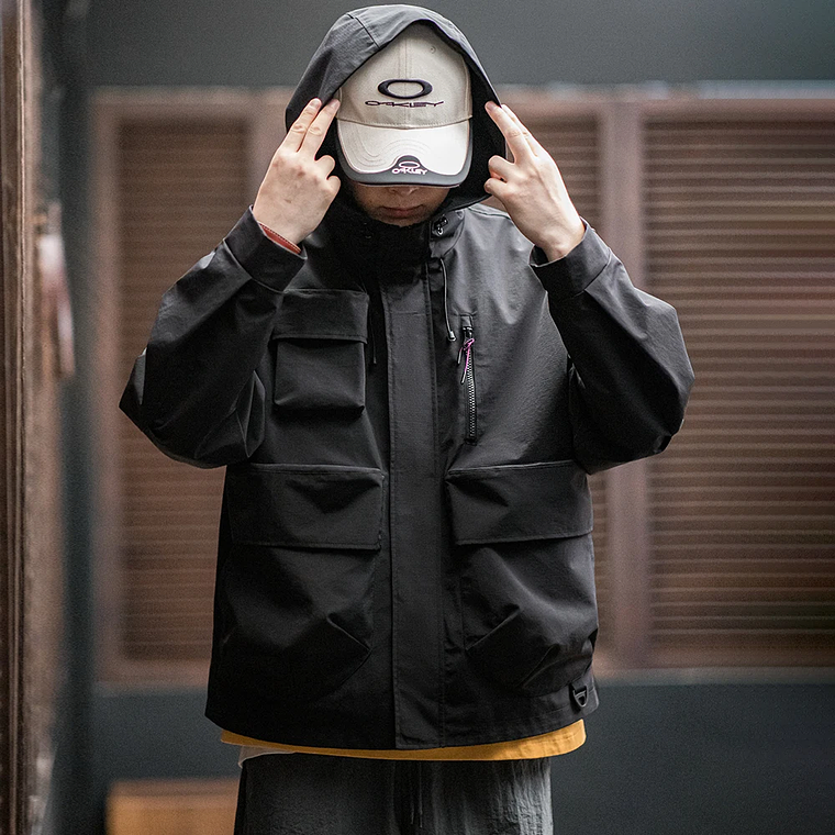 Maden Chaqueta con capucha funcional informal con múltiples bolsillos Abrigo deportivo al aire libre suelto negro para chaqueta versátil de primavera y otoño para hombres 3