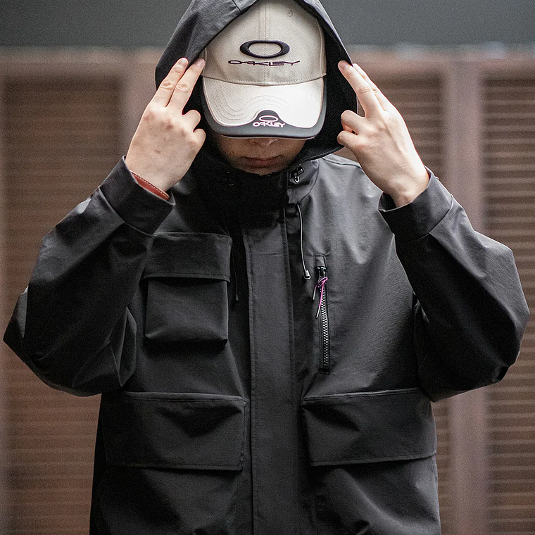 Maden Chaqueta con capucha funcional informal con múltiples bolsillos Abrigo deportivo al aire libre suelto negro para chaqueta versátil de primavera y otoño para hombres 20