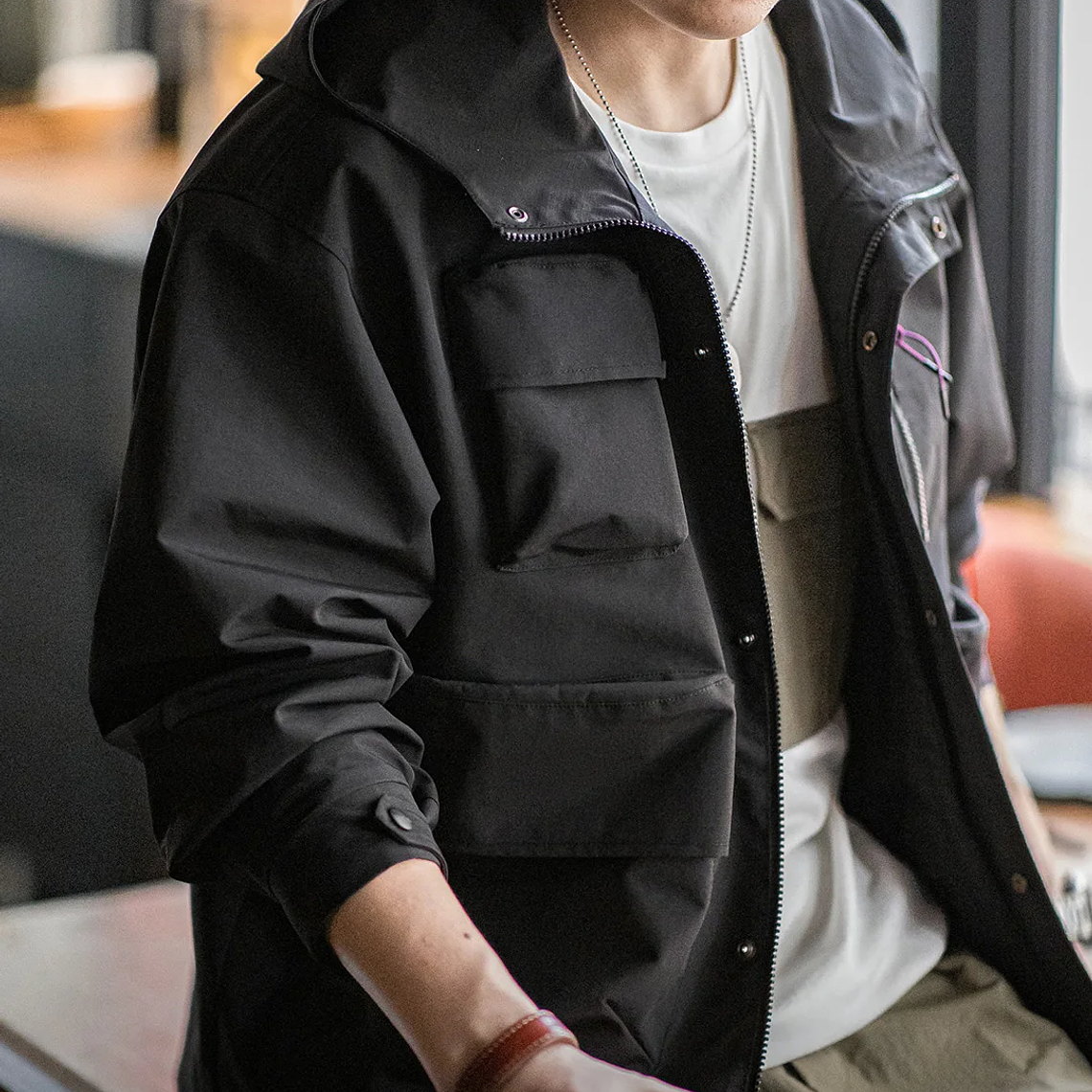 Maden Chaqueta con capucha funcional informal con múltiples bolsillos Abrigo deportivo al aire libre suelto negro para chaqueta versátil de primavera y otoño para hombres 25