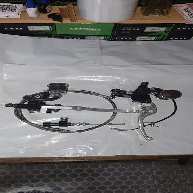 freno delantero y embrague hidráulico universal moto 4