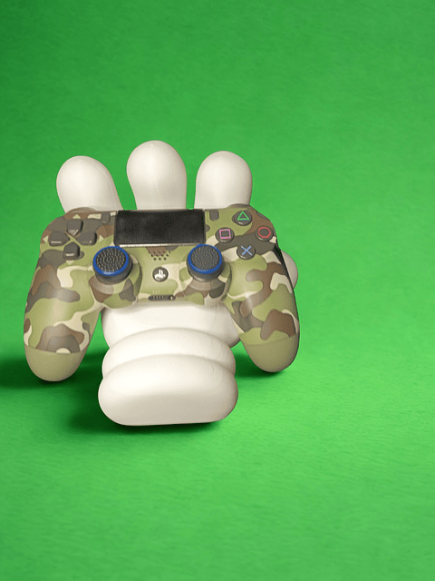 Handtoon - Phone and controller Holder