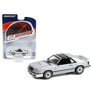 1982 Ford Mustang GT - Silver Metallic 1:64 Scale Diecast