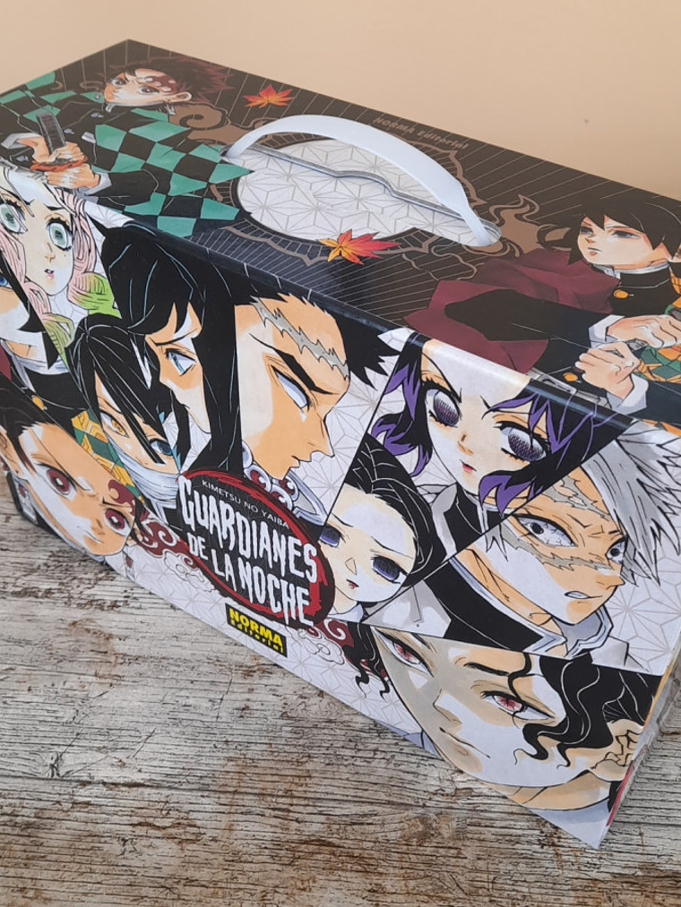 GUARDIANES DE LA NOCHE. LA SERIE COMPLETA COFRE+EXTRA - NORMA 1