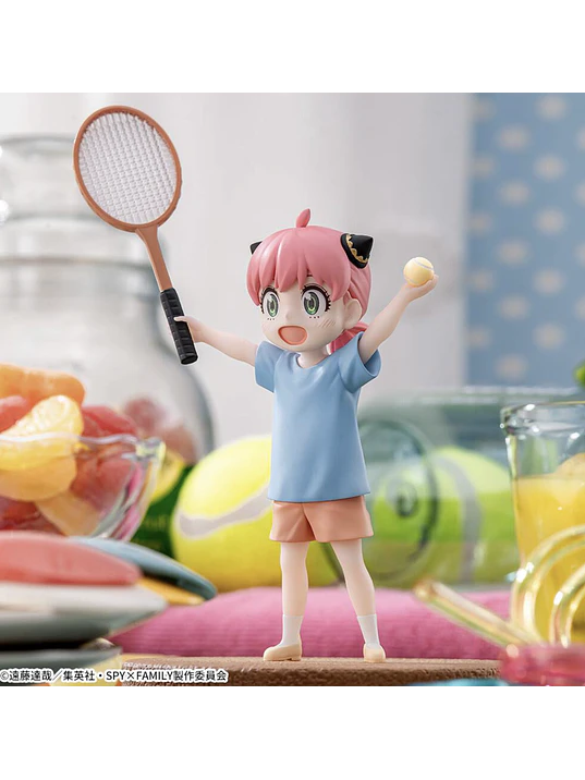 FIGURA PACK SPYXFAMILY LUMINASTA TENNIS VER. - ANYA + YOR + LOID + FIONA 1