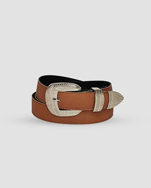 Cinturón Classic Camel Puntera Plata