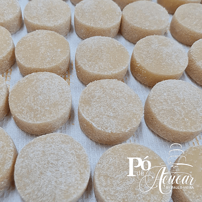 Queijinho de amêndoa