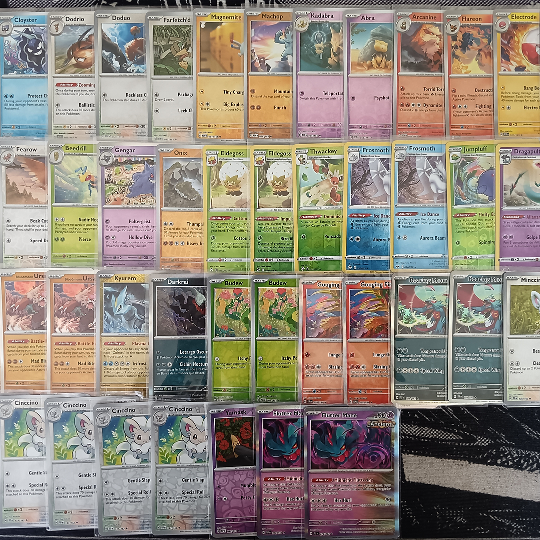 LOTE 5: 50 CARTAS POKEMON HOLO/REVERSE (02/03 - 08/03) 1