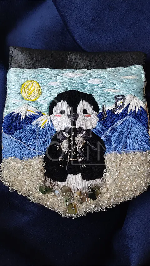 Bolsillo prendedor  bordado pingüino 