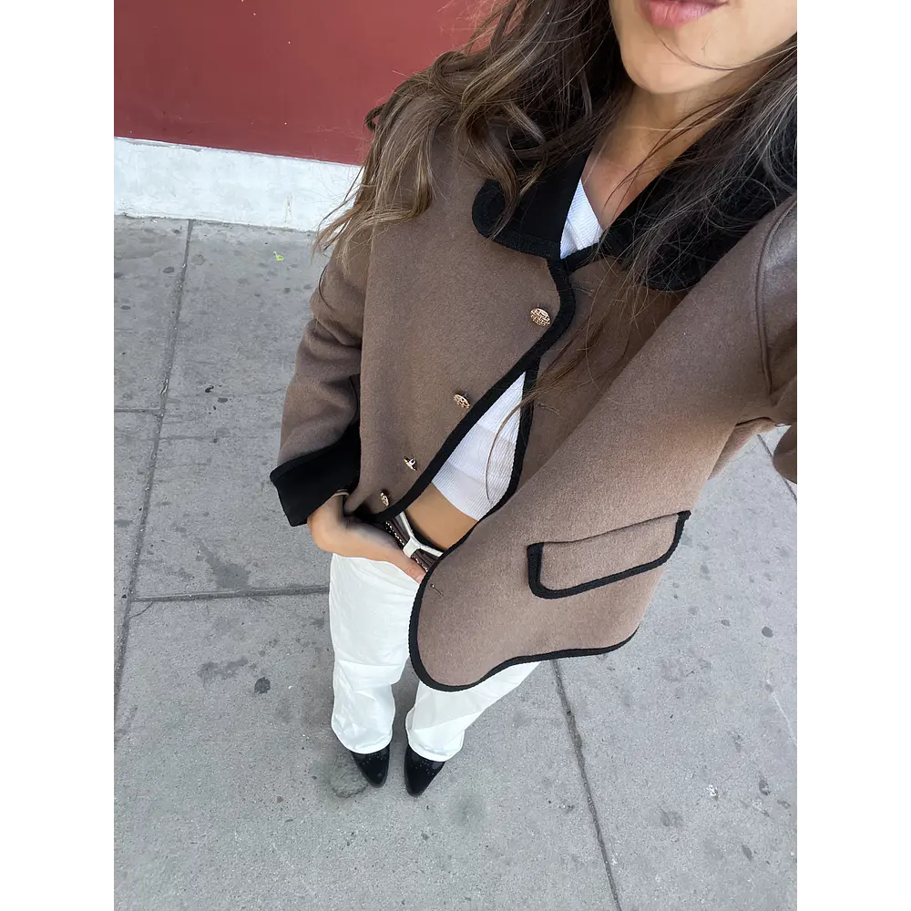 Chaqueta cuello bobo