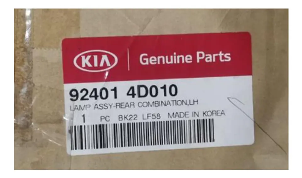 Foco Trasero Izquierdo Kia Carnival (2005-2015) 6