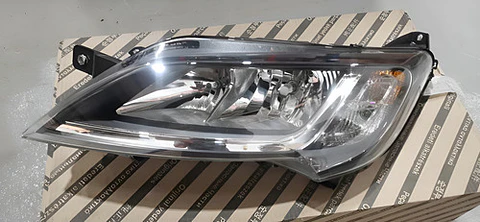 Foco Delantero Izquierdo Peugeot Boxer 2016-2019