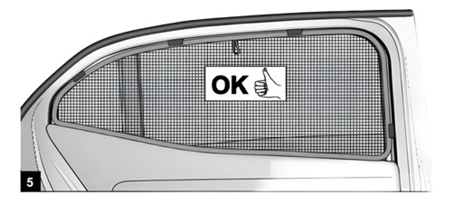Juego 2 Parasoles Puertas Traseras Peugeot 2008 (2019-2022) 2