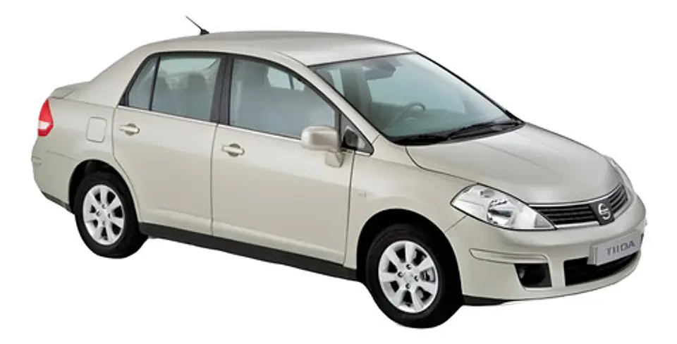 Kit Spoiler Trasero Nissan Tiida Sedan  (2010-2019).o 1