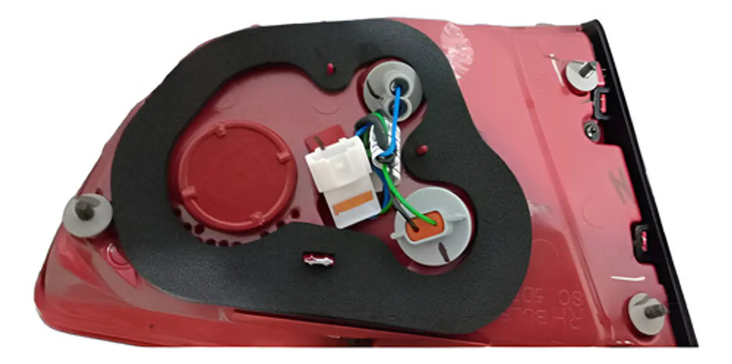 Foco Trasero Derecho De Portalon Para Kia Rio (2017-2024) 5