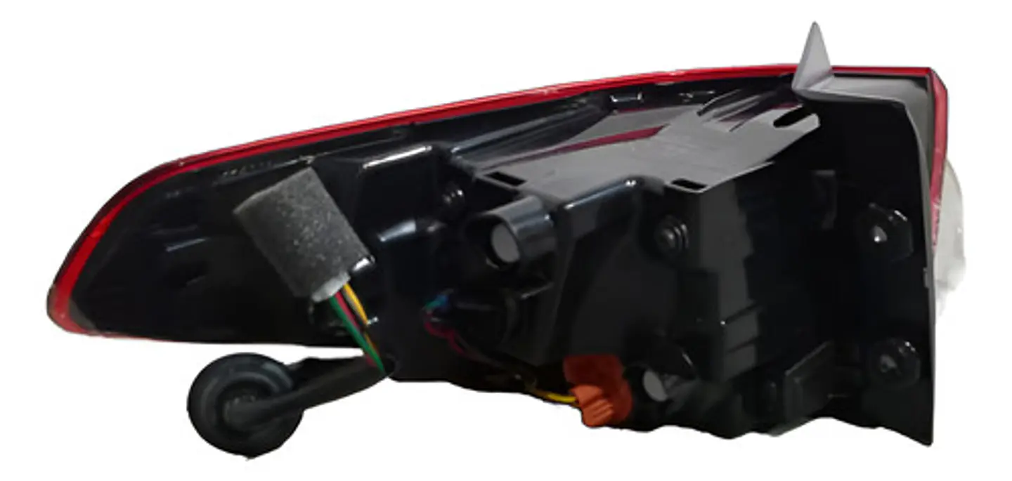 Foco Trasero Exterior Derecho Para Kia Sonet (2020-2024) 3