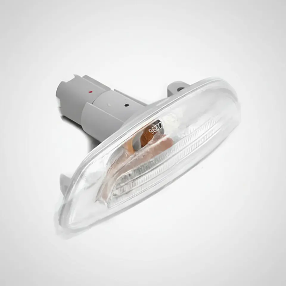 Foco De Tapabarro Del. Derecho Para Kia Soluto (2018-2023) 2